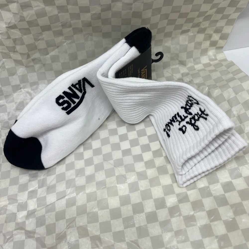 VANS "Off The Wall" Crew socks 
Vans socks (1 pair) - Picture 10 of 16